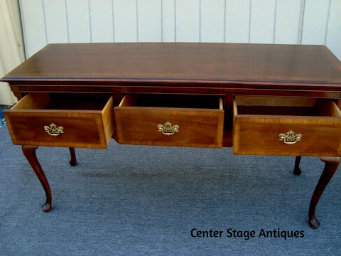 61966   Banded Mahogany Queen Anne Buffet Sideboard Server Cabinet Cover