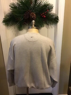 Vintage 1998 Nike Basketball NCAA Final Four San Antonio Men's Gray Sweatshirt - Image 1 of 4