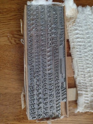 Cursive CAPS & Figures Letterpress American Wood Type ?  Not Marked  - Image 1 of 3