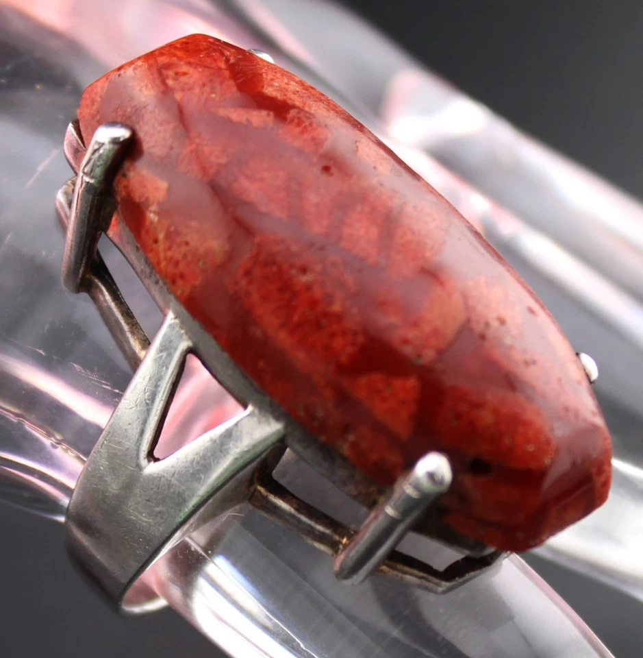 Anillo grueso vintage de plata de ley con cabujón de coral rojo de 4 cm talla 10 Foto 1 de 1