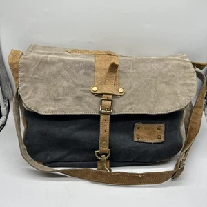 Large Myra Bag Upcycled Canvas & Cowhide Leather Messenger Bag VGC - Picture 1 of 19