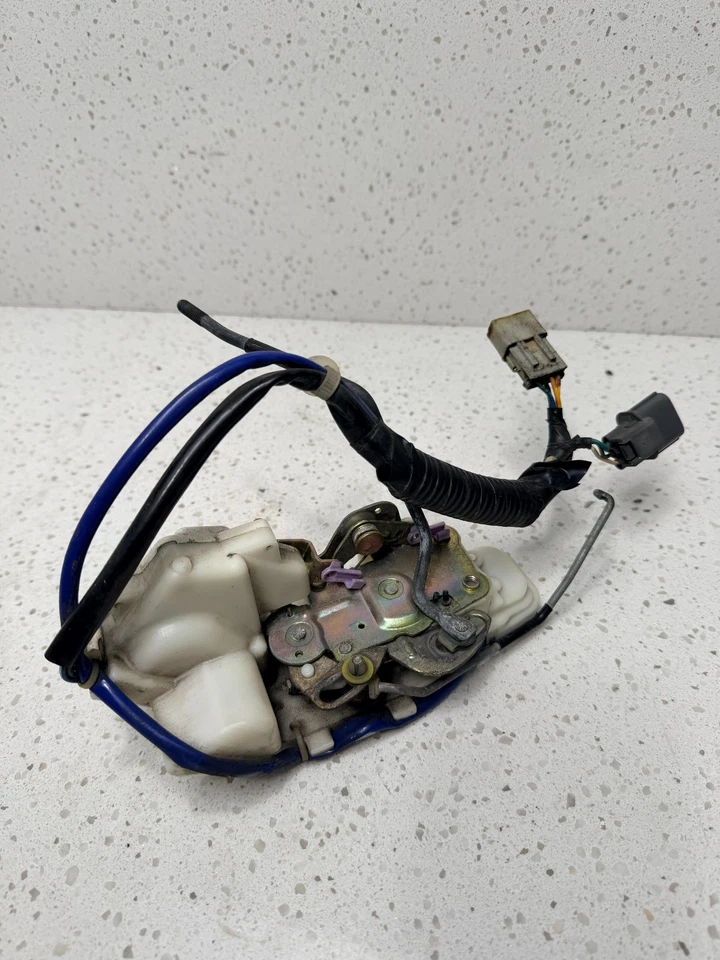 1990 - 1993 Honda Accord 4 portas driver trava da porta dianteira elétrica fabricante de equipamento original usado B477-5 - Imagem 1 de 4