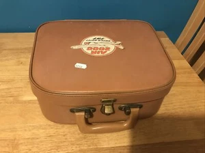 ESTUCHE DE COLECCIÓN RETRO DE VIAJE DE FIN DE SEMANA POR NOCHE. - Imagen 1 de 4