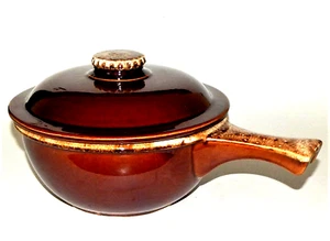 Hull USA Brown Drip Oven Proof Bean Pot with Handle Lid 8.25" Vintage - Picture 1 of 12