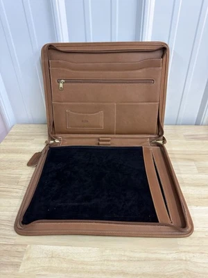 Vintage Coach Portfolio Organizer, Brown Leather Coach Portfolio Zipper Closure - Image 1 of 4