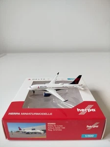 Herpa Wings 1:500 DELTA A220-100 - Imagen 1 de 4