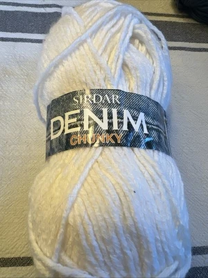 NOS Sirdar Denim Chunky White 1 Skein 171 yds SH526 Lot 059 Yarn Craft Crochet - Image 1 of 4