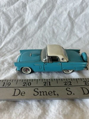 FRANKLIN MINT FORD THUNDERBIRD 1956 CONVERTIBLE 1/43 - Image 1 of 4