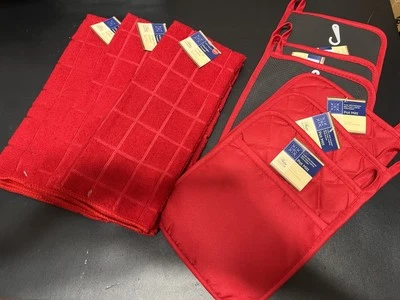 Home Collection Kitchen 9 Pieces Towels Pot Mitts Set Red Cooking Baking NEW - Image 1 of 4