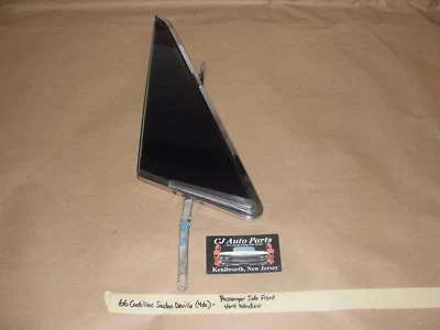 Cadillac Sedán Deville 66 techo rígido lado derecho del pasajero ventana de ventilación delantera vidrio Foto 1 de 4