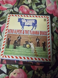 HERB ALPERT & THE TIJUANA BRASS '' THE LONELY BULL '' VINYL 33 TOURS VG/VG - Foto 1 di 2