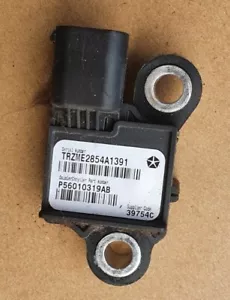 Jeep Grand Cherokee WJ WG KJ 1999-2005 crash impact sensor P56010319AB Detection - Picture 1 of 4