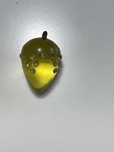 Vintage Clear Yellow LUCITE STRAWBERRY PENDANT Necklace with Rhinestones - Picture 1 of 5