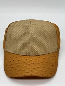 PIEL DE AVESTRUZ LISA Gorra a presión de dos tonos - Imagen 1 de 5