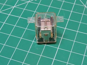 OEM Viking Oven RELAY DOUBLE POLE DOUBLE THROW PM010029 - Picture 1 of 4