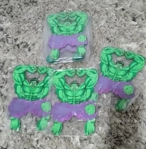 Nuevas decoraciones espumosas The Incredible Hulk de 9 piezas. ¡Decoraciones de fiesta y más! - Imagen 1 de 6
