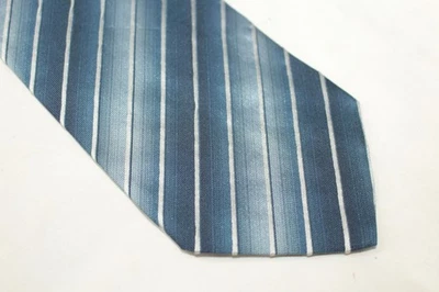 Corbata De Seda HUGO BOSS Hecha En Italia F83901 - Imagen 1 de 4
