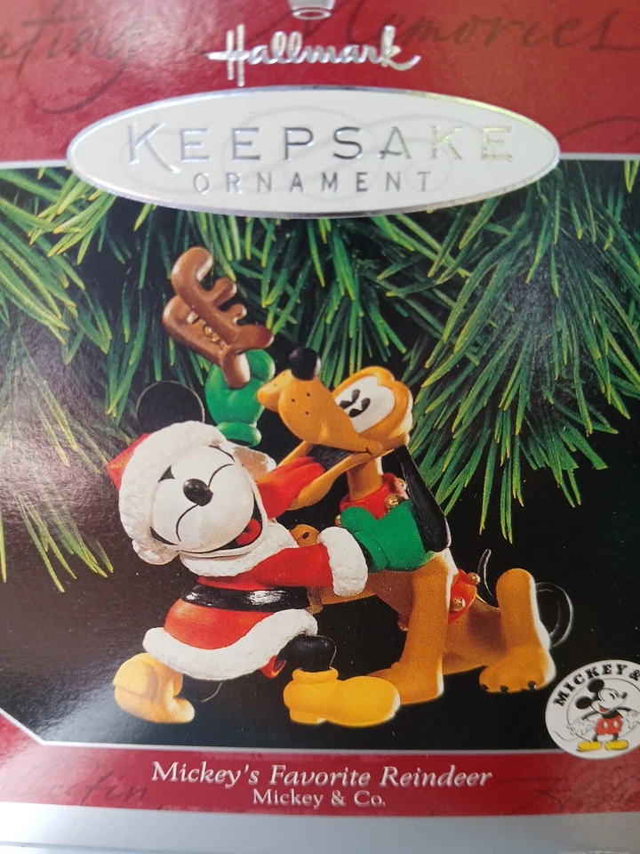 enfeite vintage de Mickey e Pluto - Imagem 1 de 1