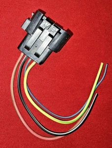OEM 1997 Ford F150, XLT 4.6L, brake proportioning valve connector, Nice shape! - Foto 1 di 6