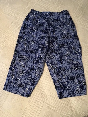 Pantalones Capri Briggs Vintage Azul Floral Cremallera Lateral 10 Foto 1 de 4