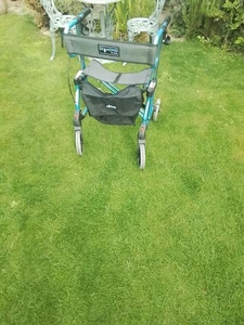4 Wheel Walker With Seat ( drive Rollator ) - Picture 1 of 12