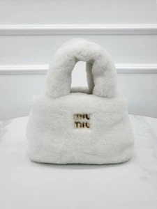 Miu Miu Logo Wolle Plüsch Tote Bag 5BA256 148270238 - Picture 1 of 10