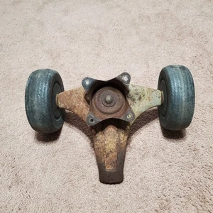  Radio Flyer Fireball Wagon Vorderräder und Achse/Lenkung - Bild 1 von 12