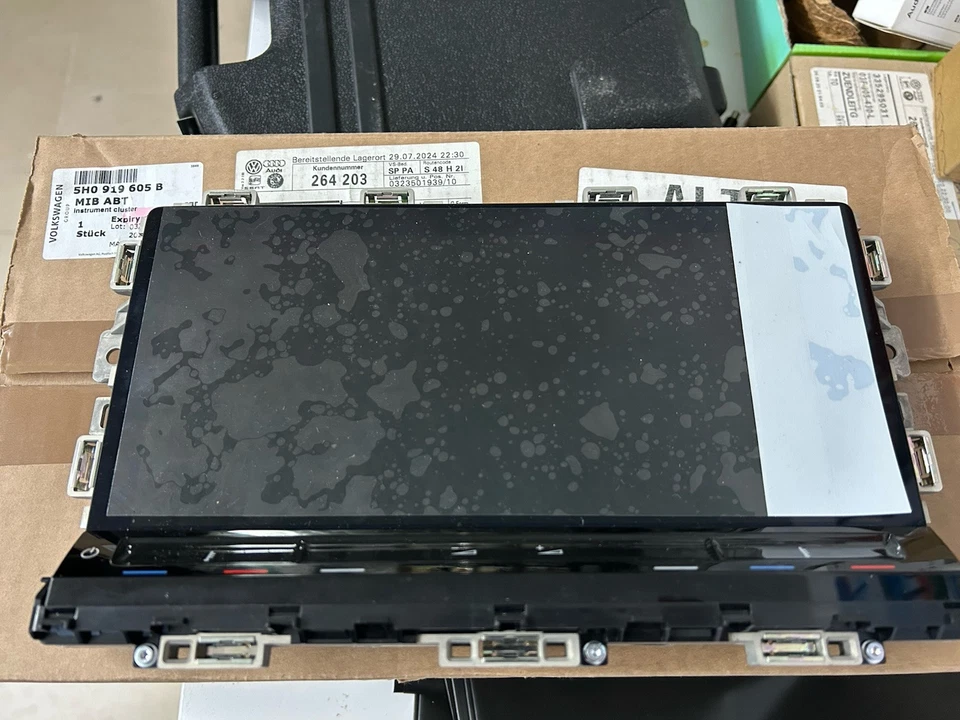 Display MIB - Infotaiment VW - SEAT - CUPRA - 5Q0919605B - Touch Screen - Nuovo - Immagine 1 di 2