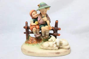 Goebel Hummel "EVEN TIDE" #99 TMK 2 Full Bee - Bild 1 von 5