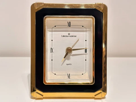 VINTAGE RARE LUXURY GOLD PLATED DESK QUARTZ ALARM CLOCK "COLLECTION NOBLESSE" Cover