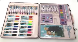 Disney Frozen Themen Kunst Set Buntstifte, Marker, Aquarelle, Schere, Lineal mehr - Bild 1 von 5