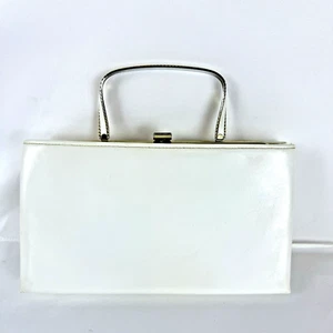 Vintage Andes Cream Patent Leather Folded Clutch with Metal Clasp and Handle - Picture 1 of 8