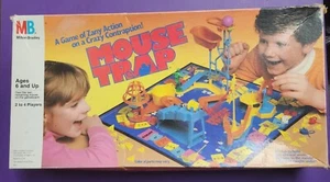 Juego de mesa de colección Milton Bradley 1986 Mouse Trap faltan 2 tarjetas de queso - Imagen 1 de 6