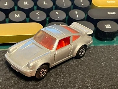 Vintage Lesney Matchbox Superfast No 3 Porsche Turbo Silver / Red Interior  1/64 - Image 1 of 4