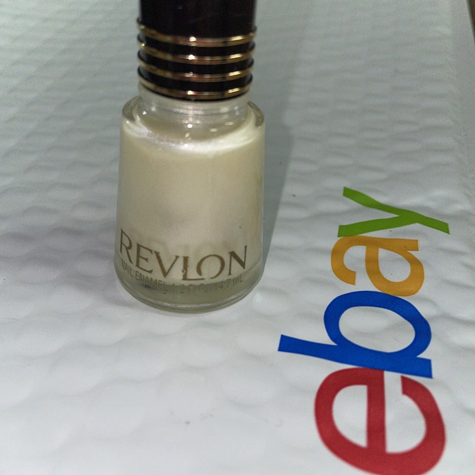2x Revlon Nail Enamel Polish- 020 Pure Pearl
