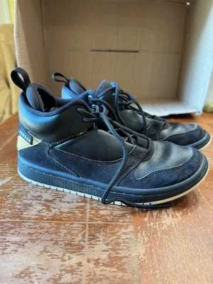 Nike Youth Air Jordan Fadeaway A01331-017 Boys Basketball Shoes Black Gold 4.5Y - Image 1 of 4