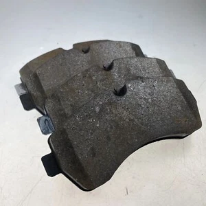 BOSCH 0986494194 Brake pads Brake blocks front for Mercedes Sprinter Crafter - Picture 1 of 4
