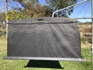 Grand Jeep Cherokee retractable luggage carrier - Picture 1 of 1