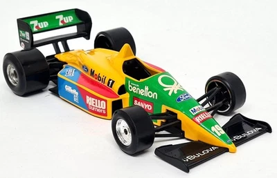Burago 1/24 Benetton Ford F1 Race Car COD.6102 Diecast Model Car - Image 1 of 4