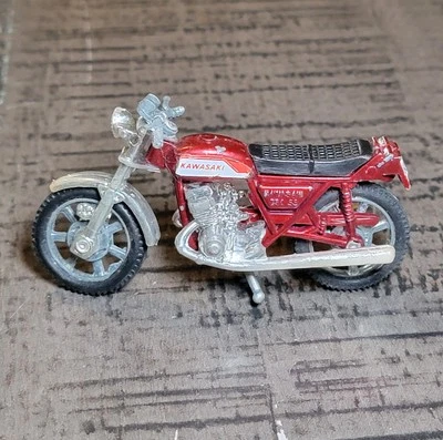 Vintage Tough Wheels Kawasaki 750 SS Motorcycle 1970s Champ Of The Road - Image 1 of 4