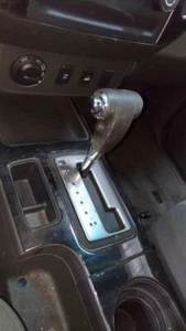 EQUATOR 2011 Transmission Shift 8304225 - Picture 1 of 12