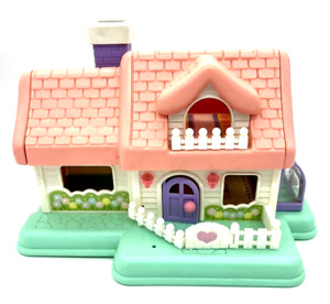 Vintage 1988 Fisher Price Smooshees Cuddlers At Home Doll House Cottage Playset
