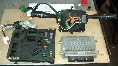 Kit accensione Peugeot 1007 1.4 benzina (KFV) codice SW9660727380 - Immagine 1 di 4