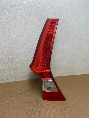 2008 to 2013 Volvo XC70 V70 Left Driver LH Tail Light Upper Oem R0914 DW - Image 1 of 4