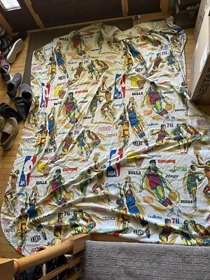 "Colcha de cama vintage de la NBA equipo de baloncesto Bulls Bucks Hawks ABA 96x74"" Braves años 70" Foto 1 de 4