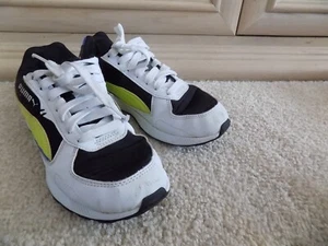 PUMA Athletic Youth Shoes Size 5C - Picture 1 of 3