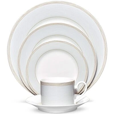 Noritake Linen Road 5-Piece Place Dinnerware Setting in White - Image 1 of 4