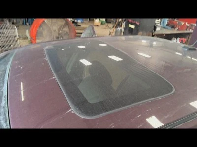 (LOCAL PICKUP ONLY) Roof Glass Assembly Fits 06-12 FUSION 698215 Foto 1 de 4