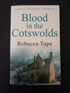 Blood in the Cotswolds (serie Cotswold #5) por Rebecca Tope SC EXC 2009 - Imagen 1 de 3