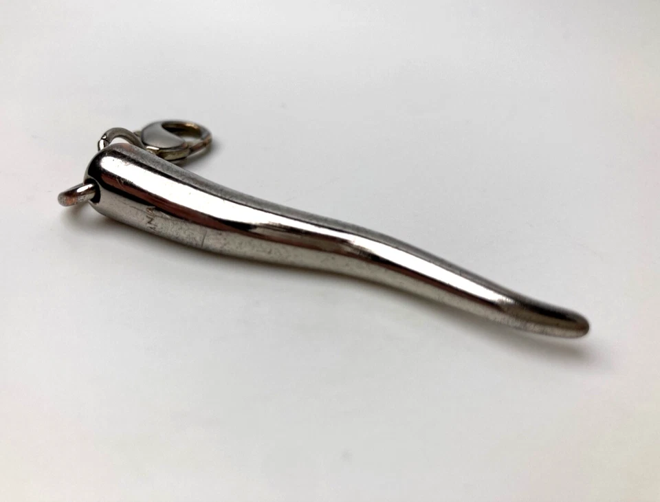 DOLCE & GABBANA VINTAGE ICONICO CIONDOLO CORNO ARGENTO METALLO COLLANA CHARM D&G - Immagine 1 di 4